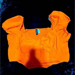 H&M Puff-sleeved Crop Top,size M,Orange color